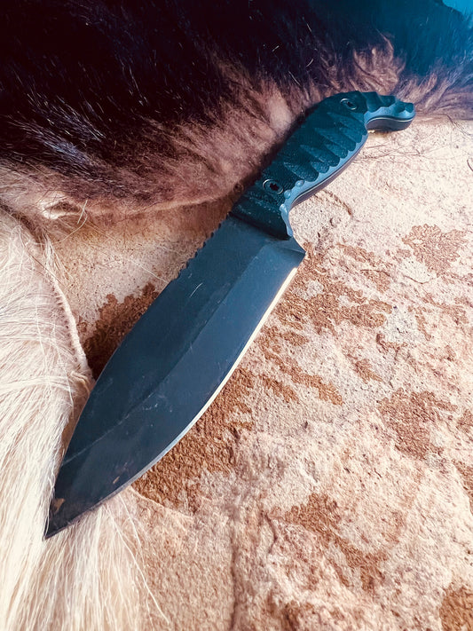 The Complete Guide to Choosing the Best Duty Knife for Law Enforcement Officers